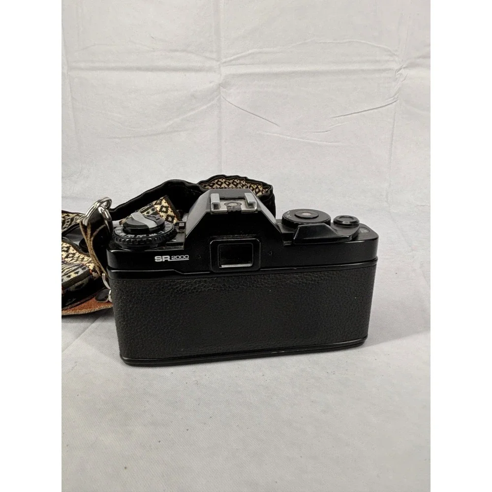 KS Sears Super II SR2000 35mm SLR Auto Film Camera Aztec Strap 50mm f/2.0 VTG